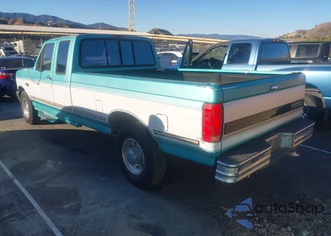 1995 Ford F250 из США, поврежденный, VIN 1FTHX25H6SKB46273